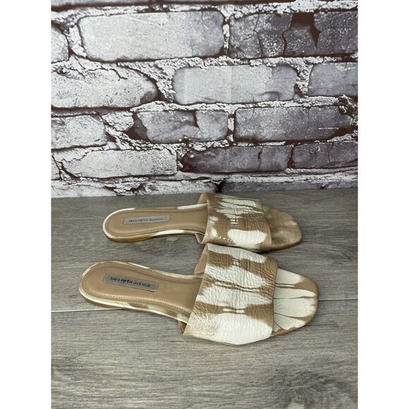 Saks Fifth Avenue White Tan Patent Leather Slides Open Toe Flats Sandals Women 9 - Picture 16 of 16